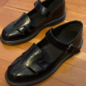 Dr Martens Mary Janes